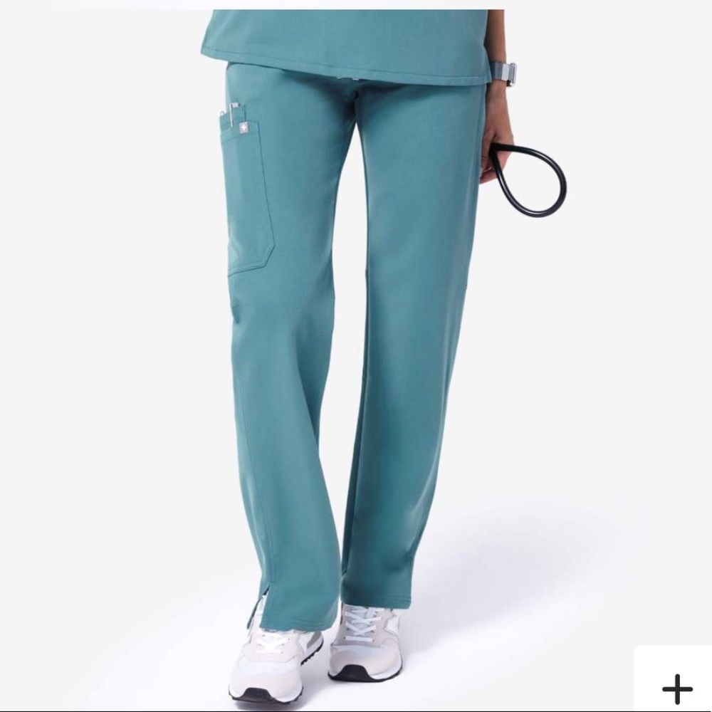 FIGS Kade Cargo Scrub Pants